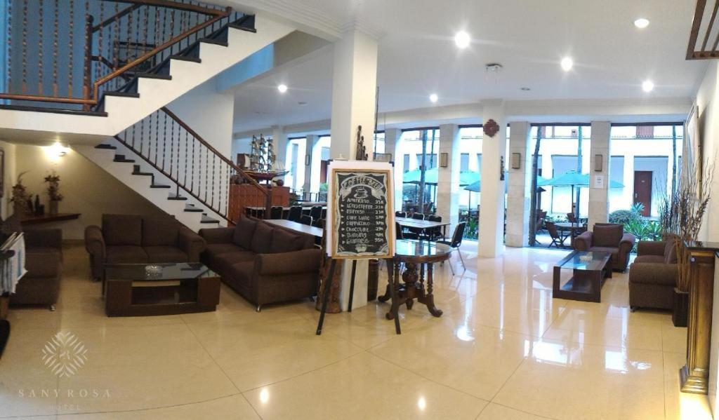 Hotel Sany Rosa