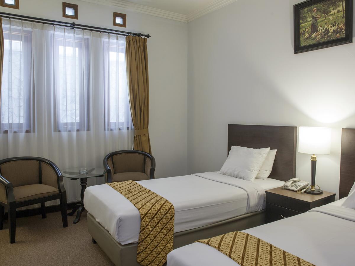 Sany Rosa 3* Bandung