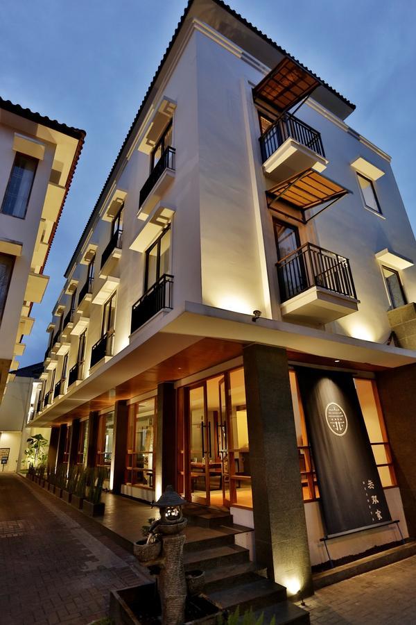 Sany Rosa Bandung